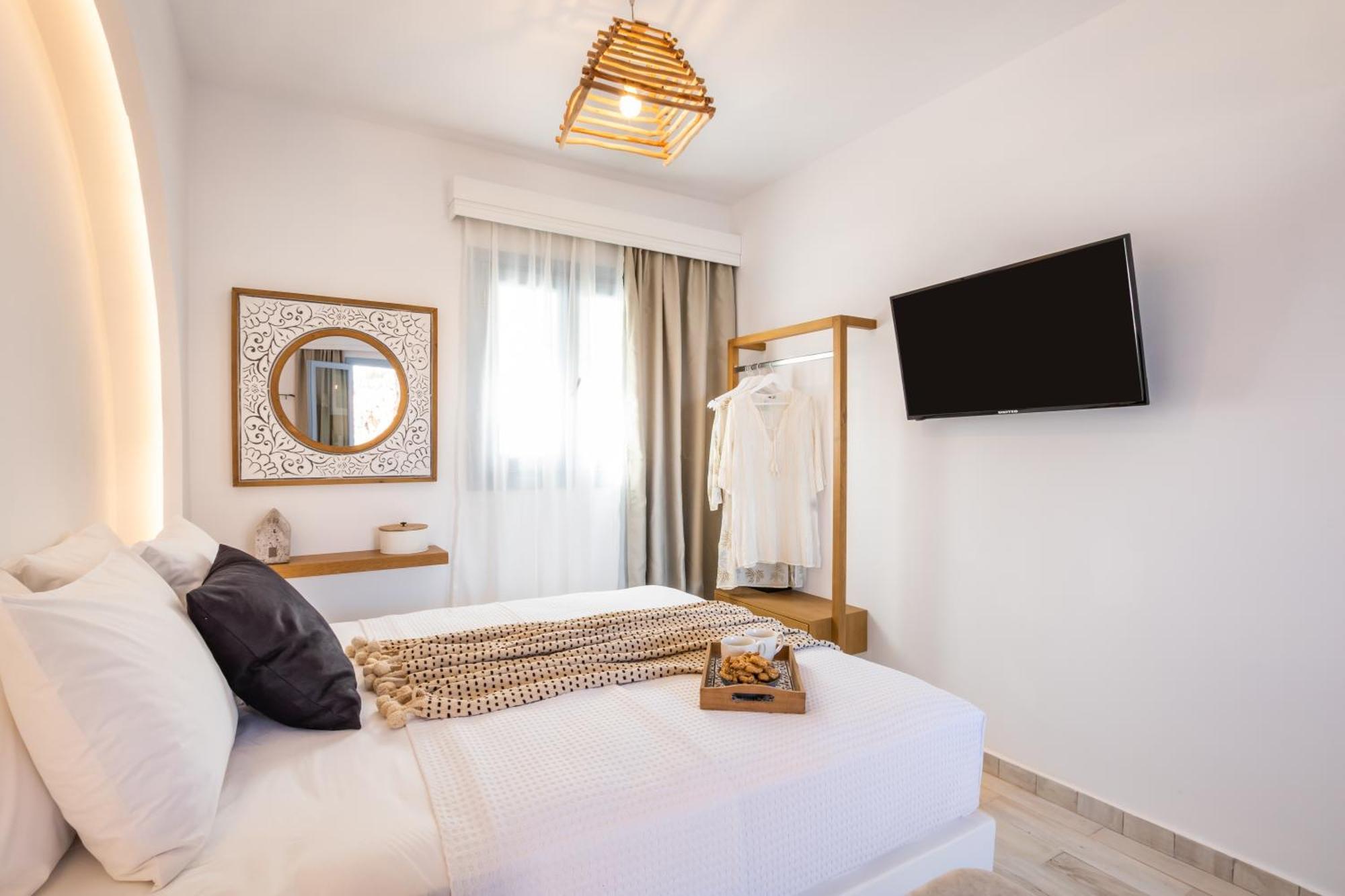 Yploui Suites カルパトス エクステリア 写真