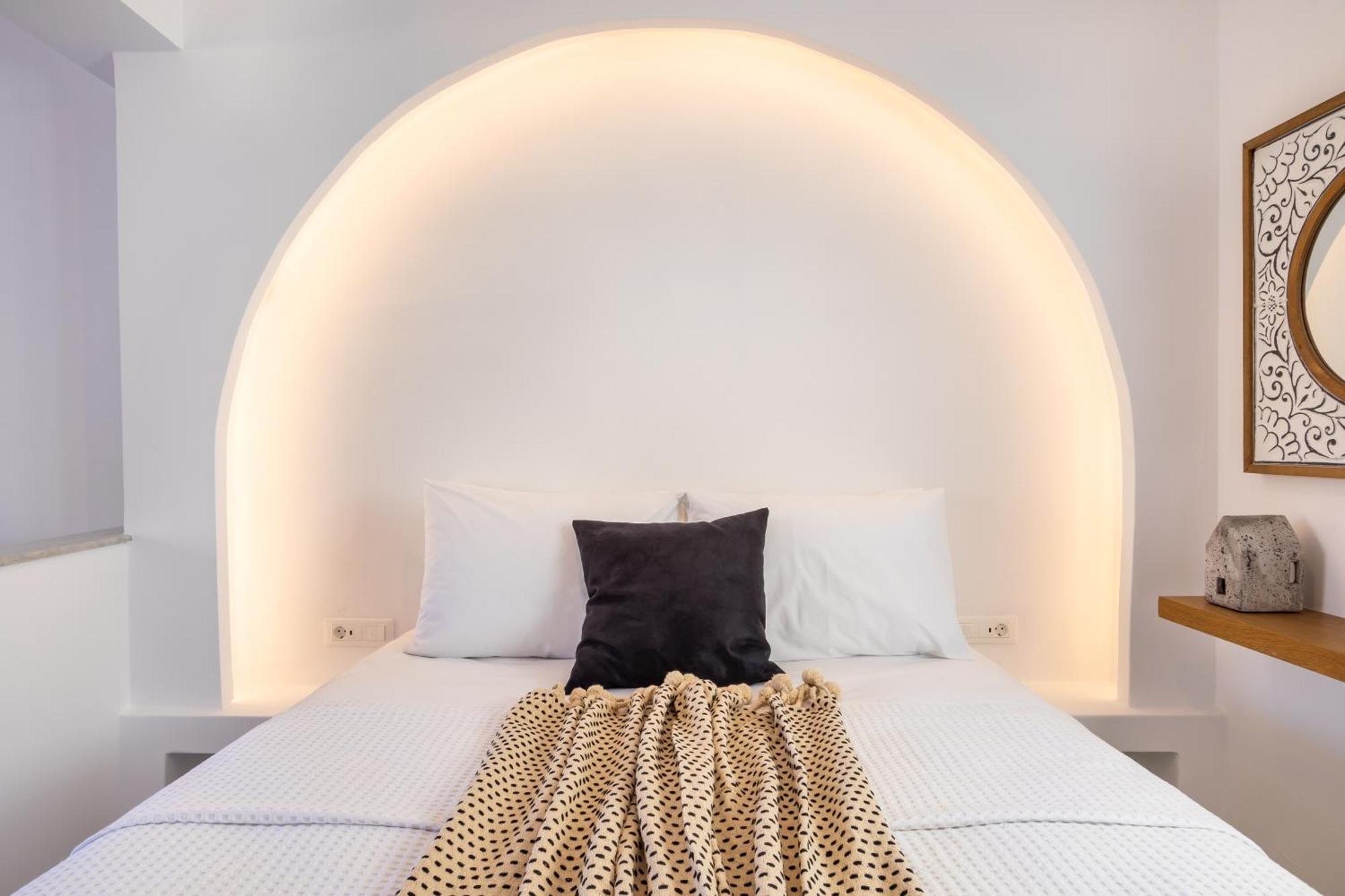 Yploui Suites カルパトス エクステリア 写真