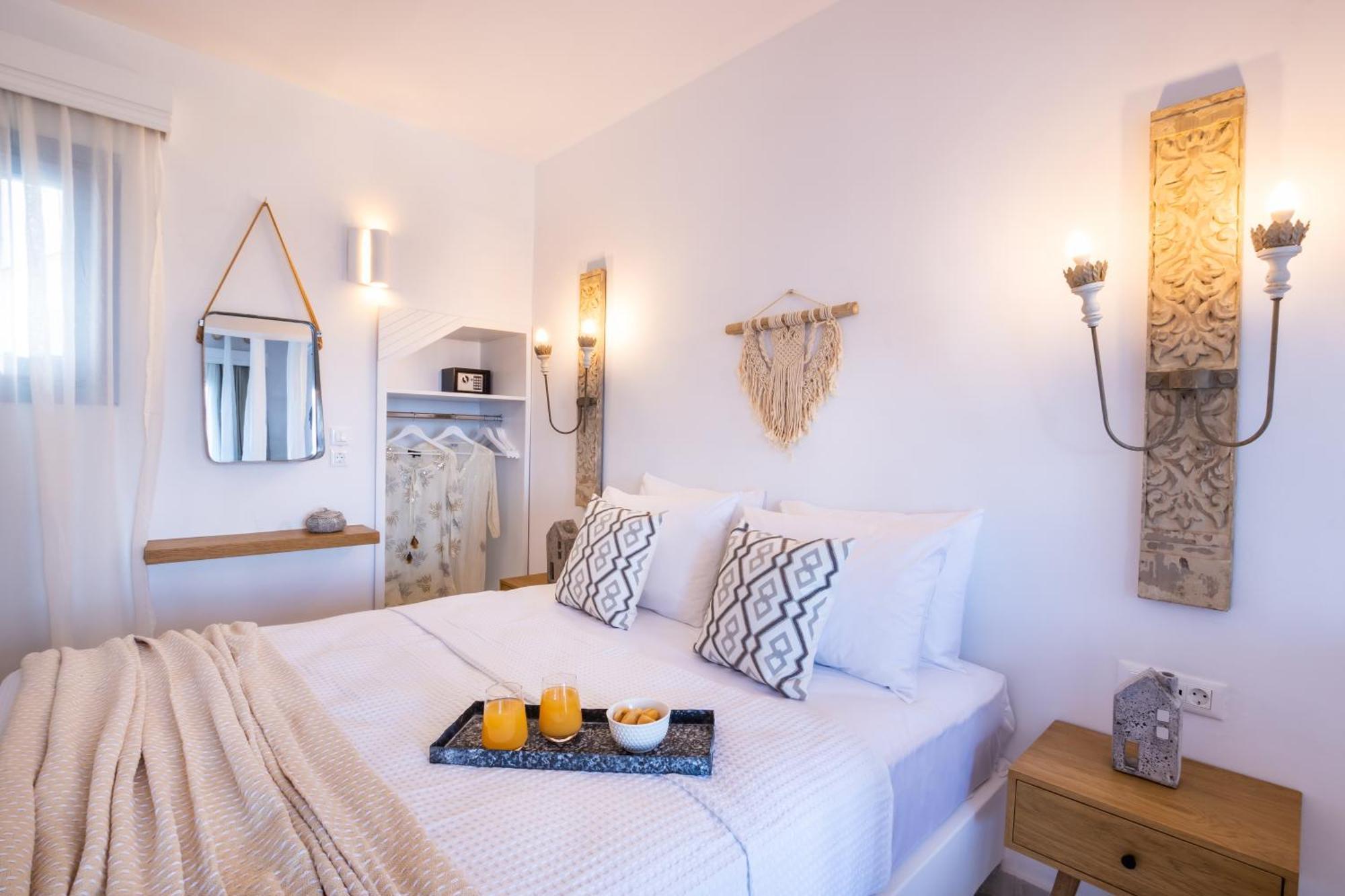 Yploui Suites カルパトス エクステリア 写真