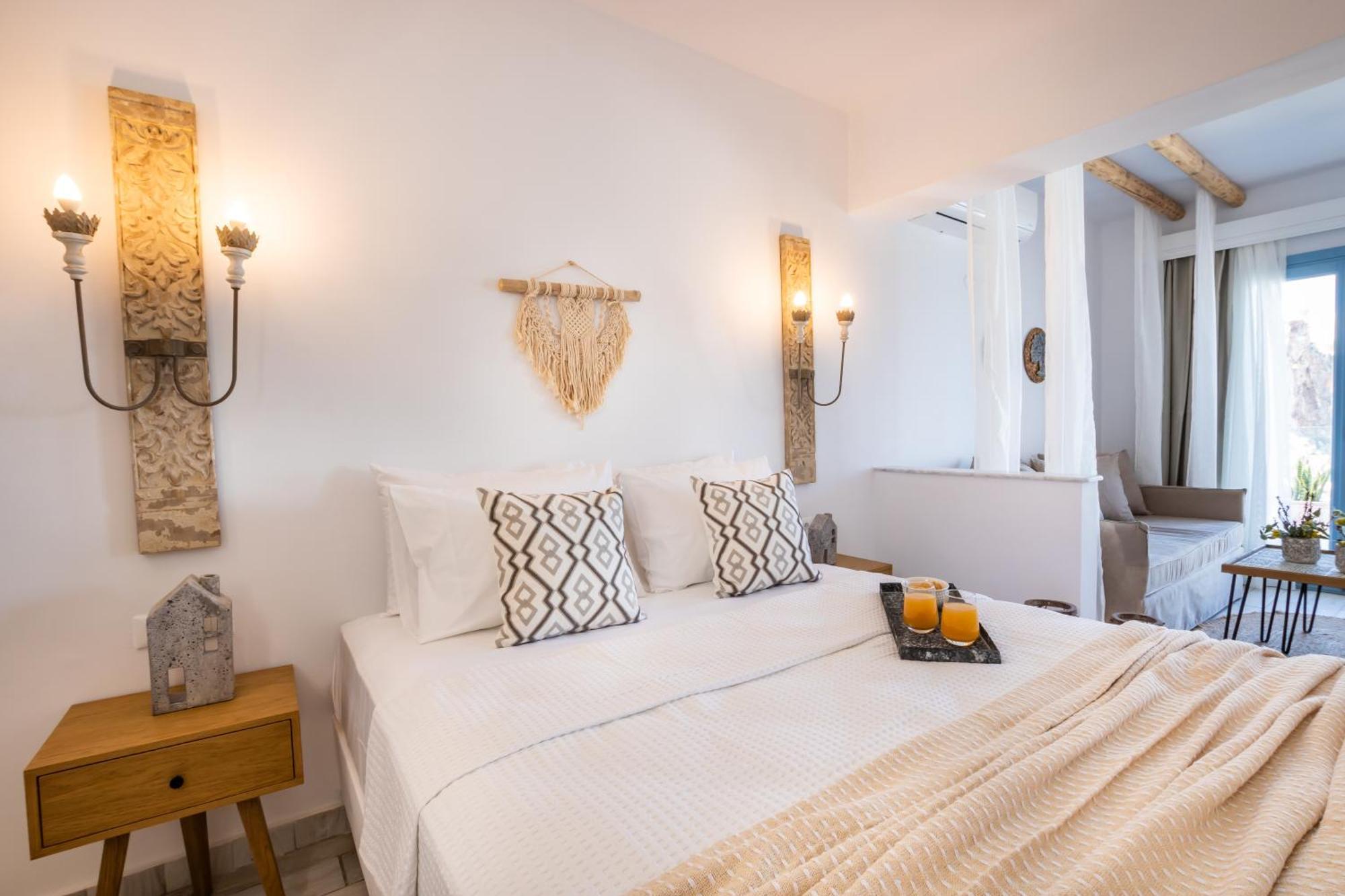 Yploui Suites カルパトス エクステリア 写真